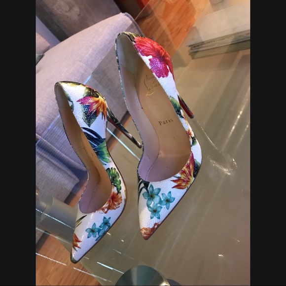 Christian Louboutin Shoes - Christian Louboutin So KATE white floral pump 35.5